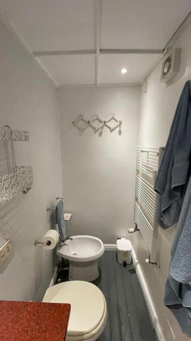 Vicolo San Trifone By Hili Apartman Róma Kültér fotó